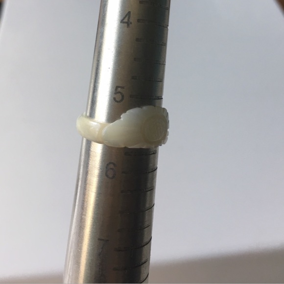 3 Rings Vintage Carved Abalone Shell Bundle Gift - Picture 8 of 8